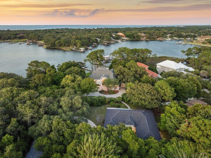 702 Beach Drive  Destin FL 32541 photo