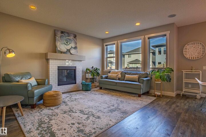 Property Photo:  9815 225 Street NW  AB T5T 7C1 