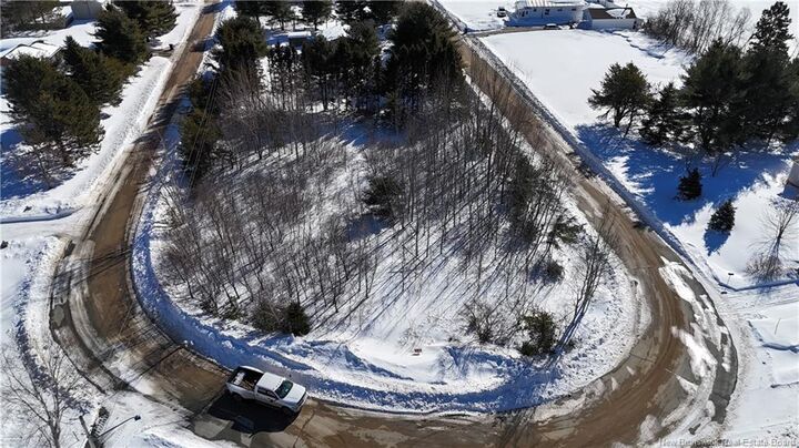 Property Photo:  2 Rockcliff Boulevard  NB E1V 7C5 