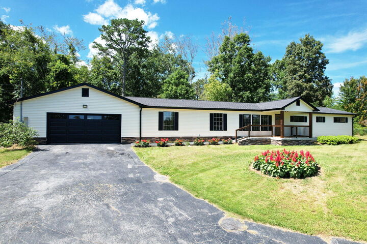 Property Photo:  914 Hickory Avenue  TN 37343 