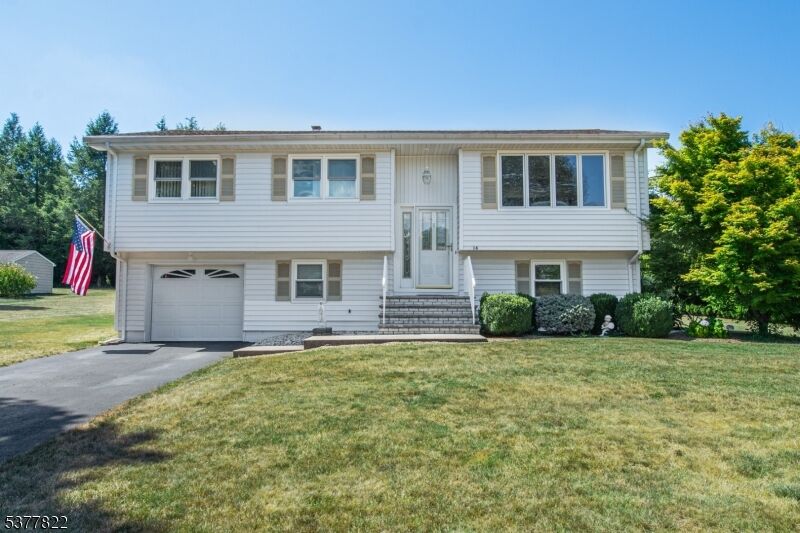 Property Photo:  16 Sunset Ln  NJ 07438 