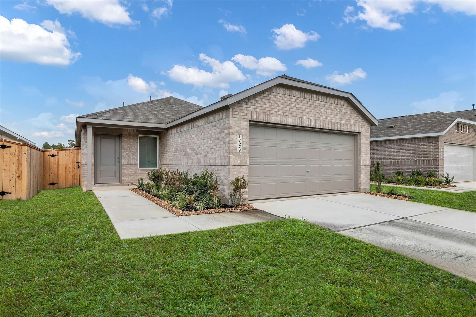Property Photo: 17979 Valle Cupa Lane TX 77357
