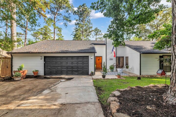 Property Photo: 1710 Hill Top Lane TX 77339
