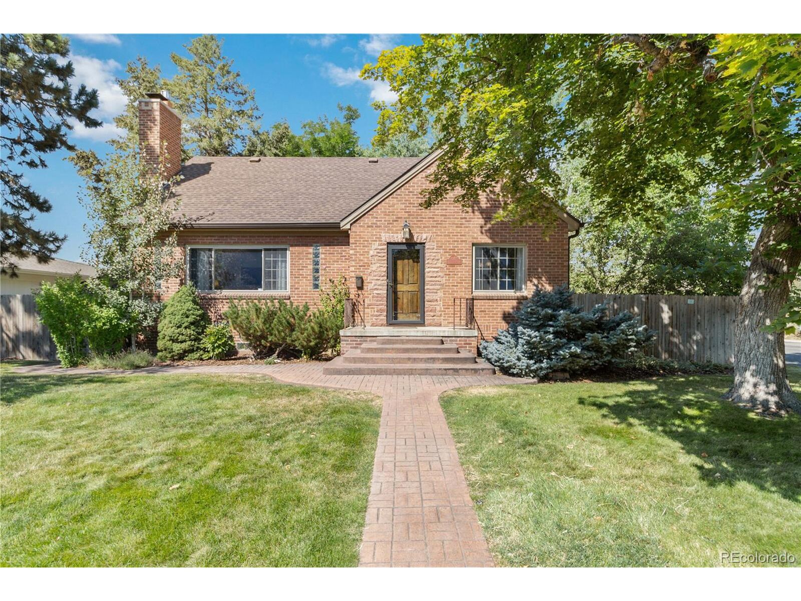 Property Photo:  5755 S Crocker St  CO 80120 