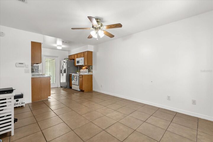 Property Photo: 6844 Longmeade Lane FL 32822