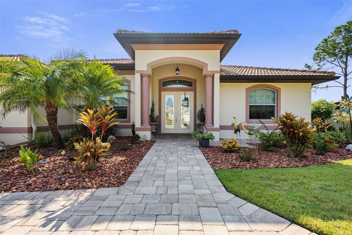 Property Photo:  3 Farmdale Lane  FL 32137 