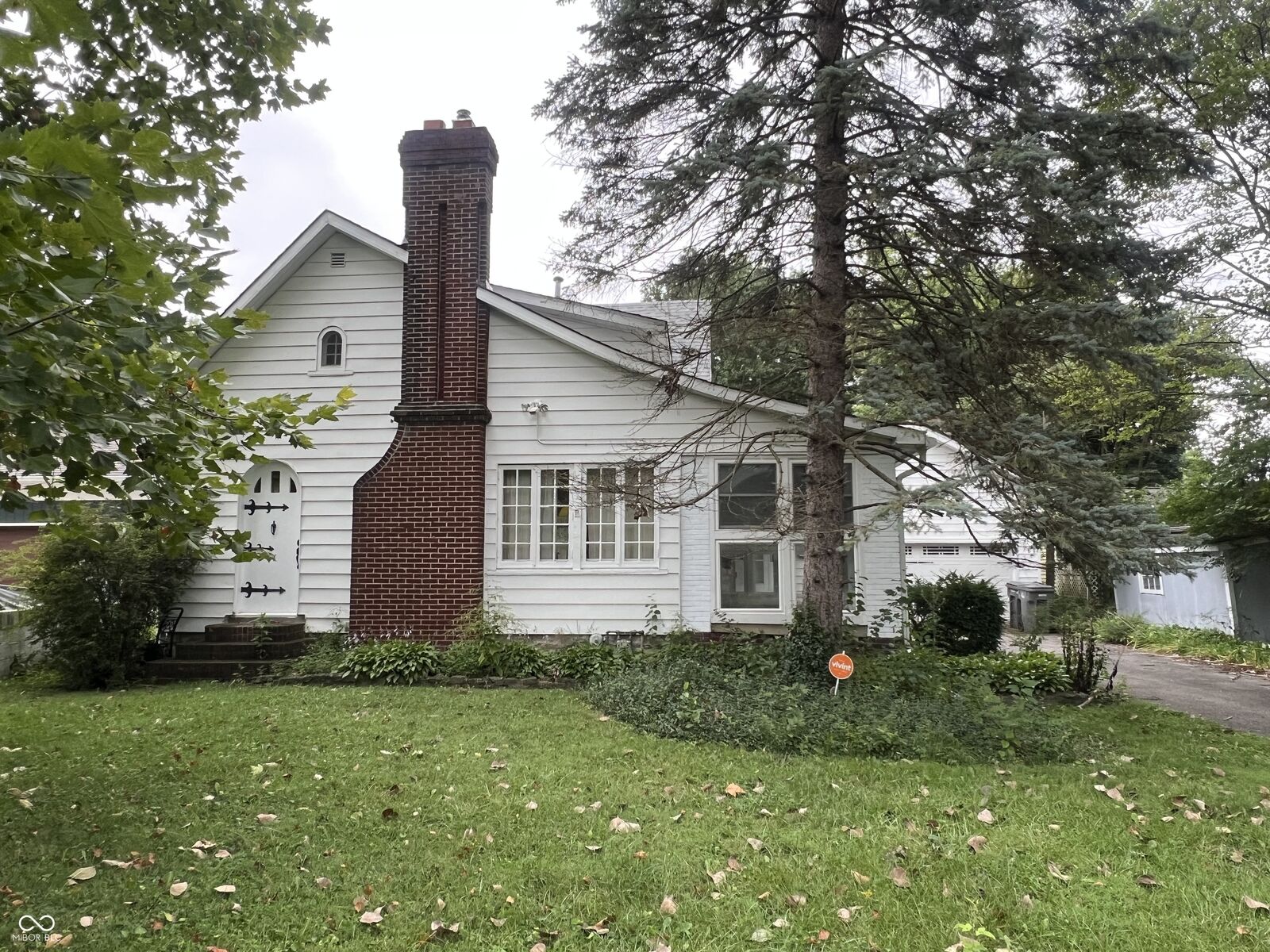 Property Photo:  5307 E Pleasant Run Pkwy S Drive  IN 46219 
