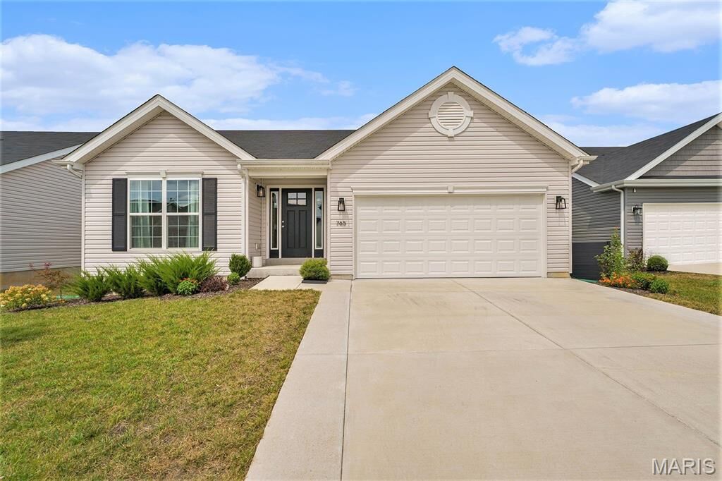 Property Photo: 765 Creek View Drive MO 63026