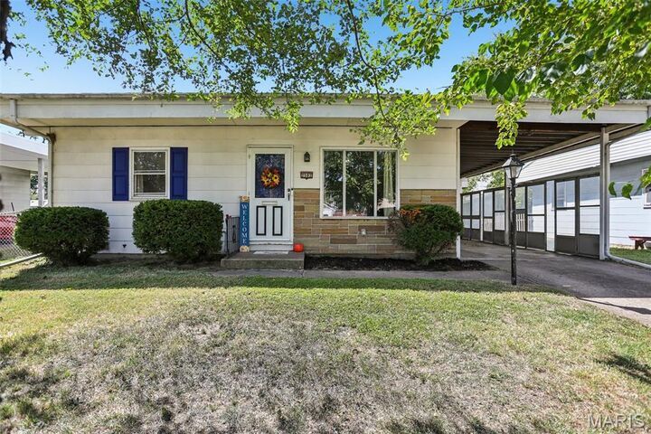 2502 Propes Avenue  Granite City IL 62040 photo