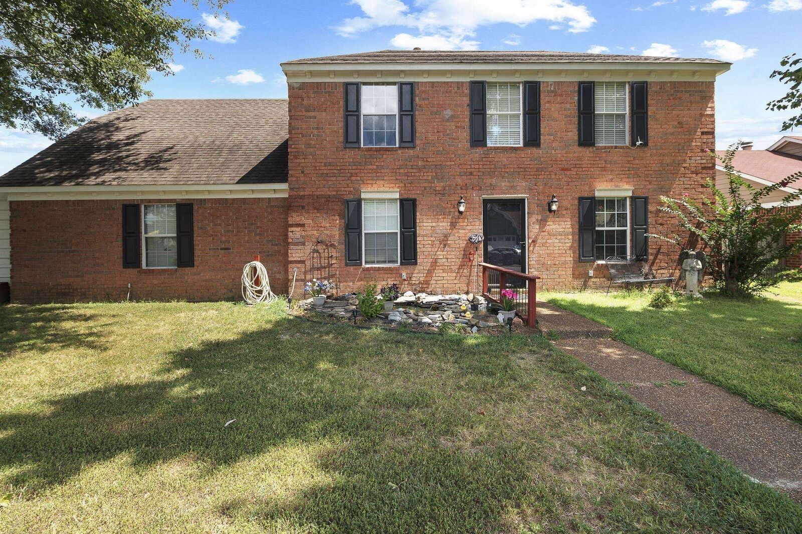 Property Photo: 2566 Austin Green Bay Dr TN 38133