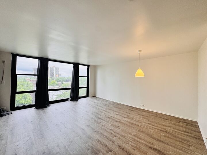 Property Photo: 2605 S Indiana Avenue 608 IL 60616