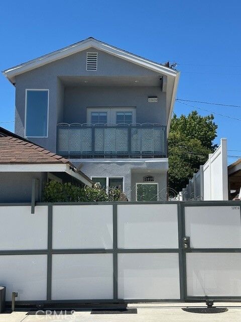 Property Photo:  10937 Whitaker Avenue  CA 91344 