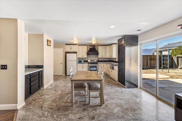 1037 Vista Avenue  Soledad CA 93960 photo