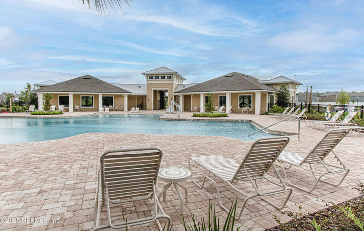 Property Photo: 2349 Falling Star Lane FL 32043