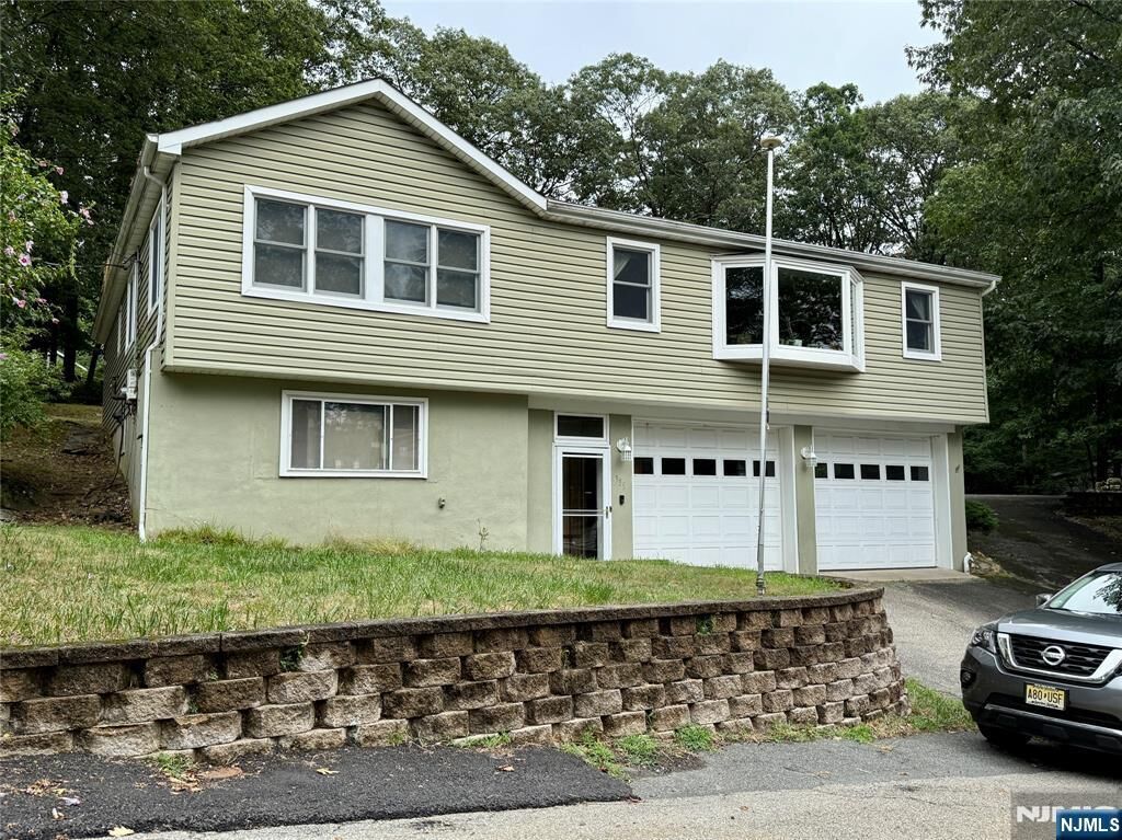 Property Photo: 335 Elmira Trail NJ 07843