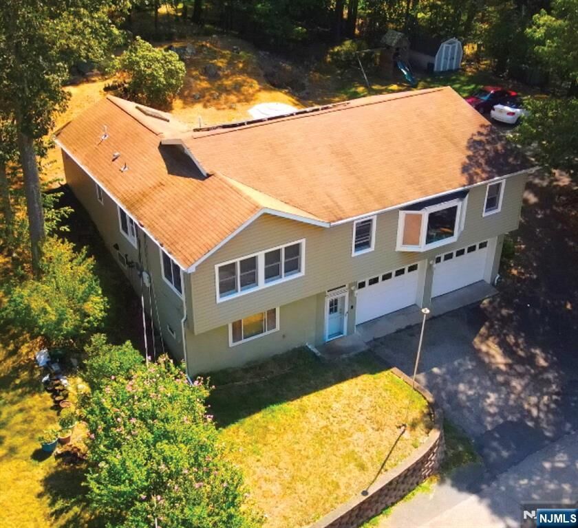 Property Photo:  335 Elmira Trail  NJ 07843 