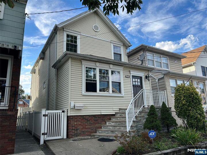Property Photo: 407 Forest Street NJ 07032