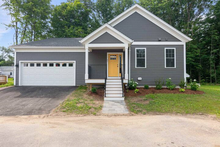 17 Dogwood Circle  Milton VT 05468 photo