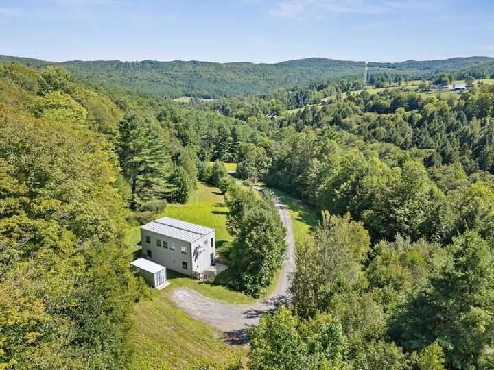 Property Photo:  578 East Barnard Road  VT 05031 