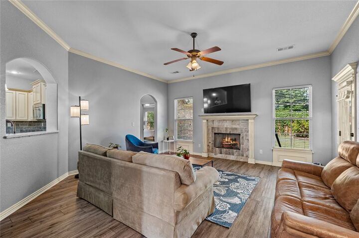 Property Photo: 1621 N Corsica Drive AR 72704