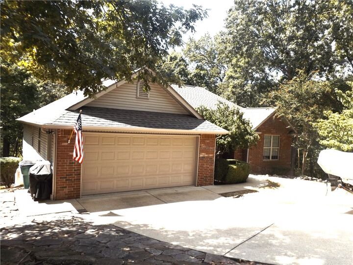 107 Lancelot Lane  Bull Shoals AR 72619 photo