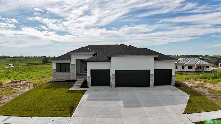 5412 N 212th Avenue  Elkhorn NE 68022 photo