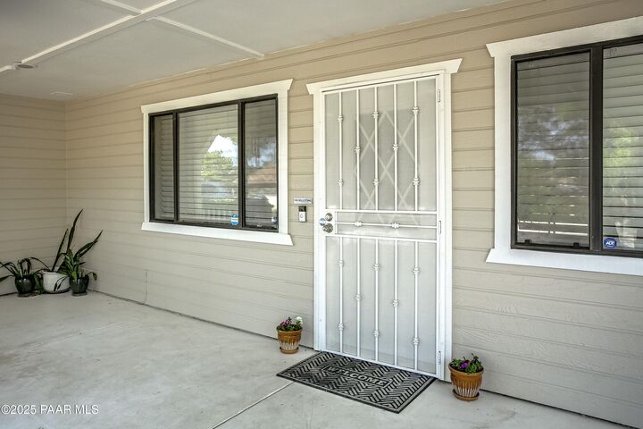 Property Photo: 7855 E Larkspur Lane AZ 86314