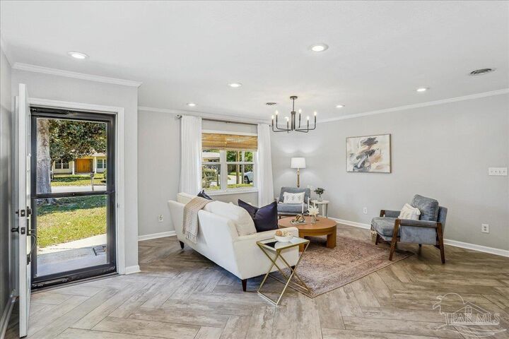 Property Photo: 3241 Whistler Dr FL 32503