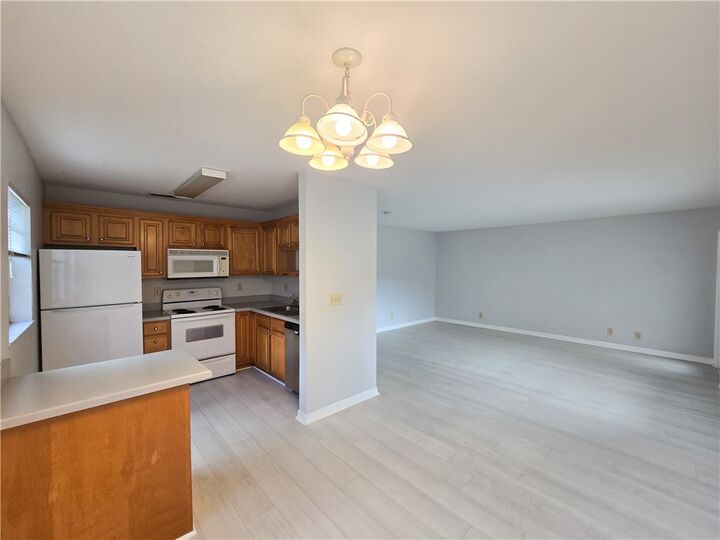 Property Photo:  36 Pine Arbor Lane 102  FL 32962 