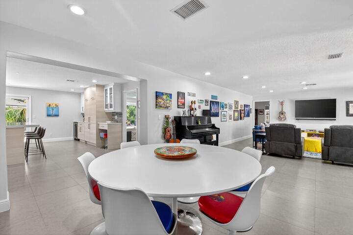 Property Photo:  3957 NW 7th Court  FL 33445 