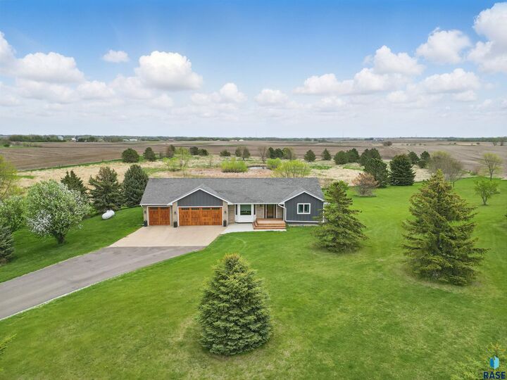 26646 461st Ave  Hartford SD 57033 photo