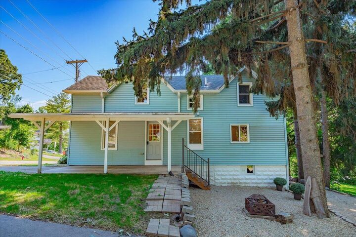 Property Photo:  119 Forton Street  WI 53589 