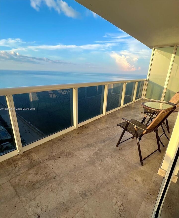 Property Photo: