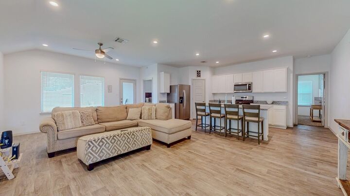 Property Photo: 6710 Riplee Street TX 77708
