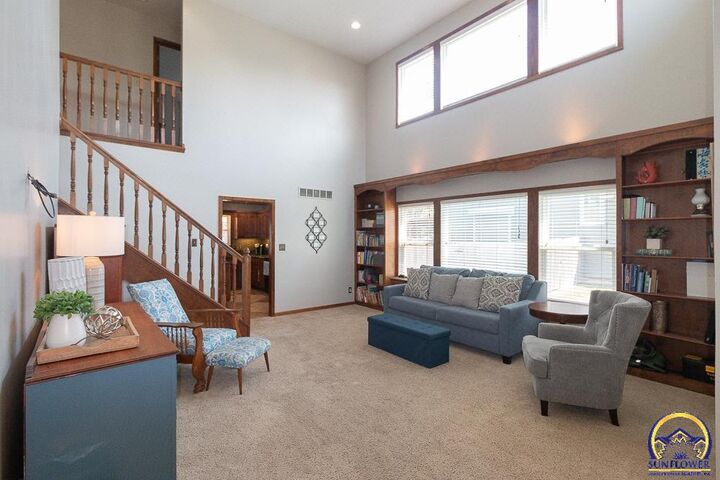Property Photo: 7628 SW 28th Ter KS 66614
