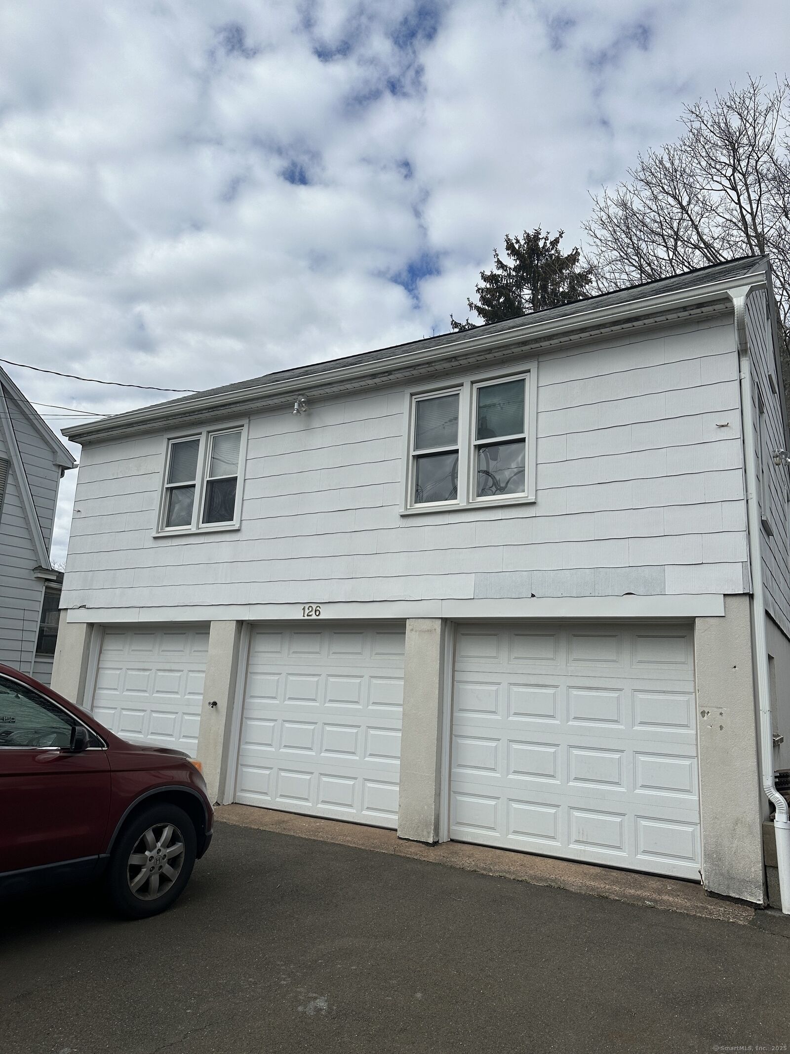 Property Photo:  126 Chestnut Street  CT 06405 