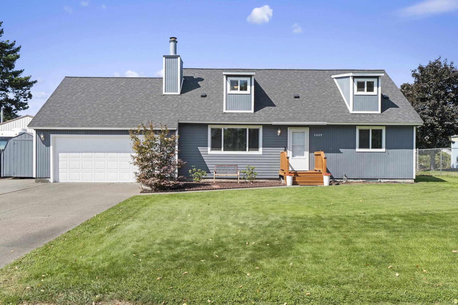 Property Photo: 4609 N Larch Rd WA 99216