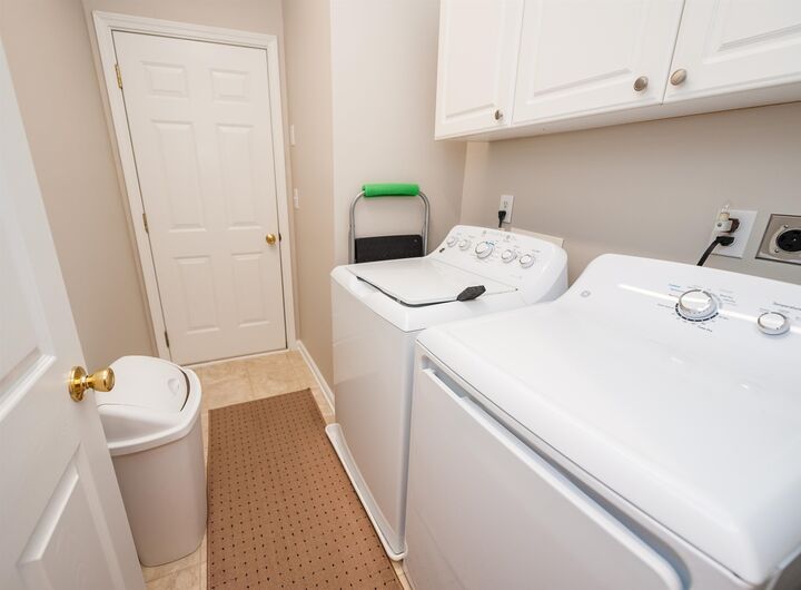 Property Photo: 570 E Abington Way SC 29301