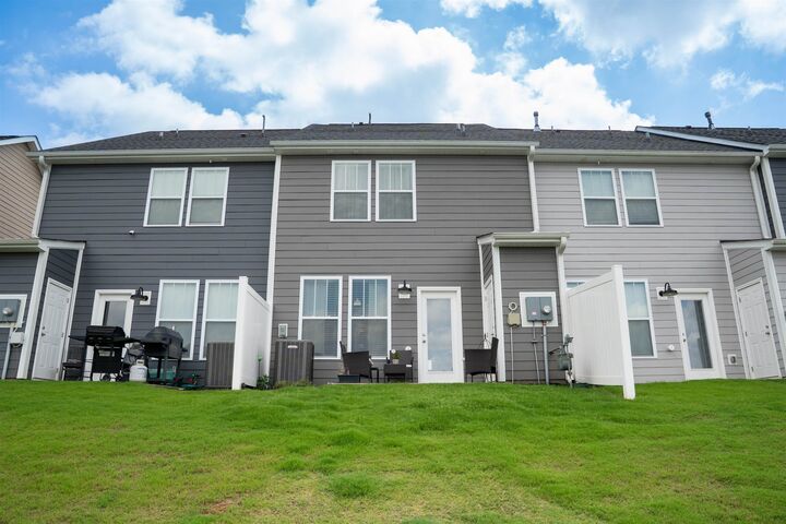 Property Photo: 193 Dalmatian Drive SC 29307
