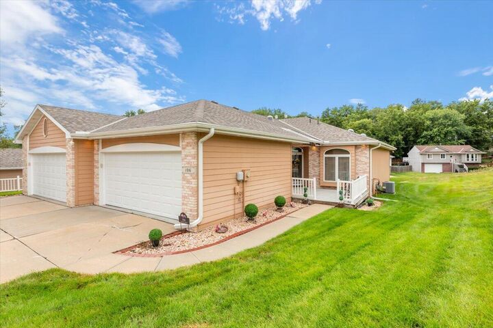 Property Photo: 106 McKenzie Circle IA 51503