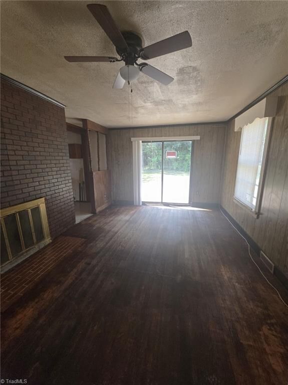 Property Photo:  645 Patterson Street  NC 27288 