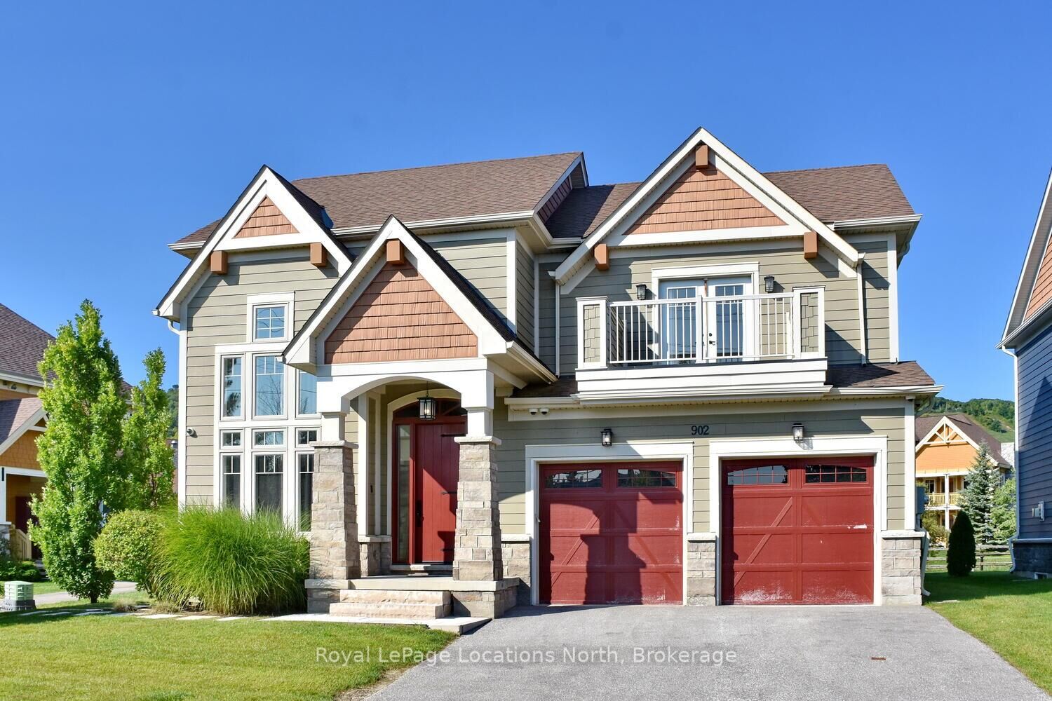 Property Photo: 277 Jozo Weider Boulevard 902 ON L9Y 1V0