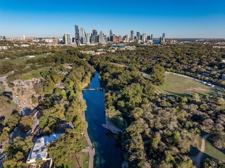 Property Photo: 525 Barton Blvd TX 78704