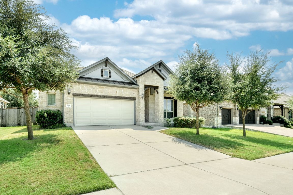 Property Photo: 204 Blue Spruce Way TX 78664