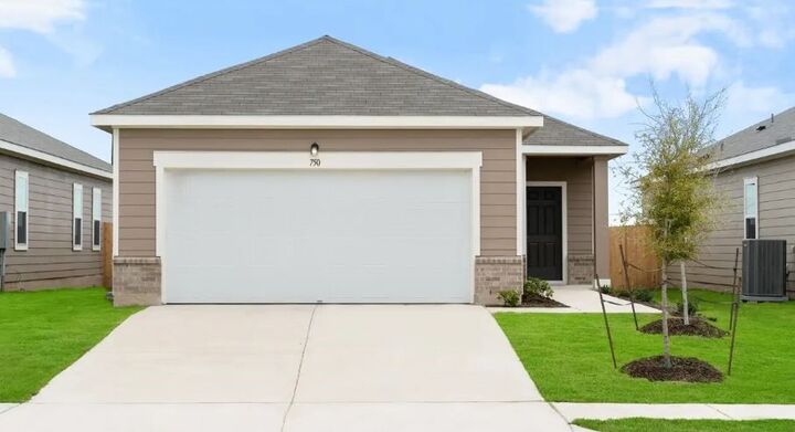 Property Photo:  403 Cliff Drive  TX 78656 
