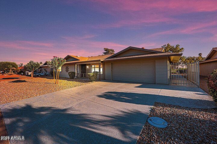 9603 W Country Club Drive  Sun City AZ 85373 photo