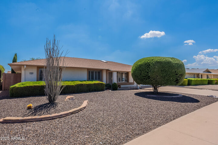 Property Photo: 9623 W Terrace Lane AZ 85373