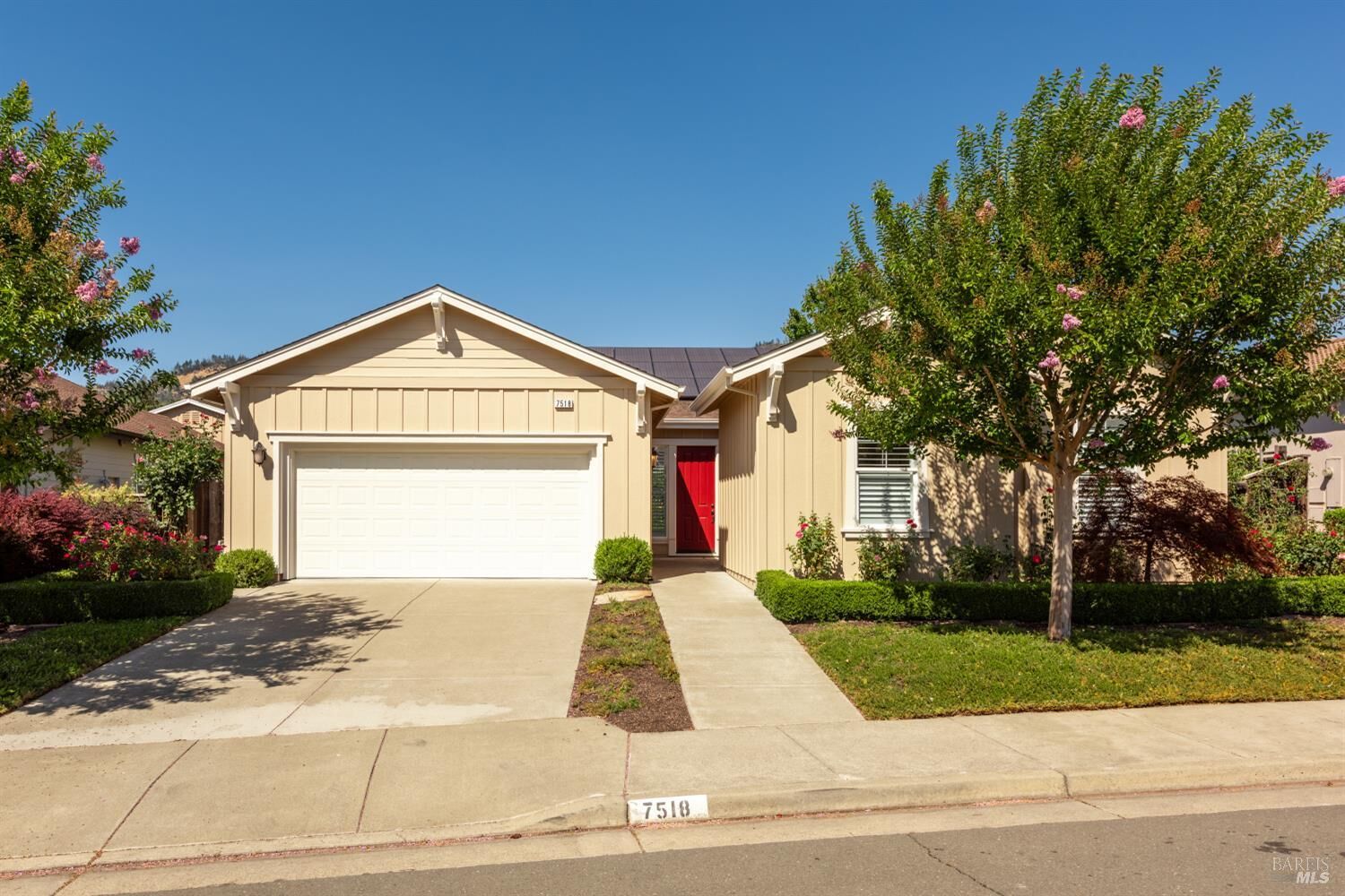 Property Photo: 7518 Walnut Orchard Way CA 95409