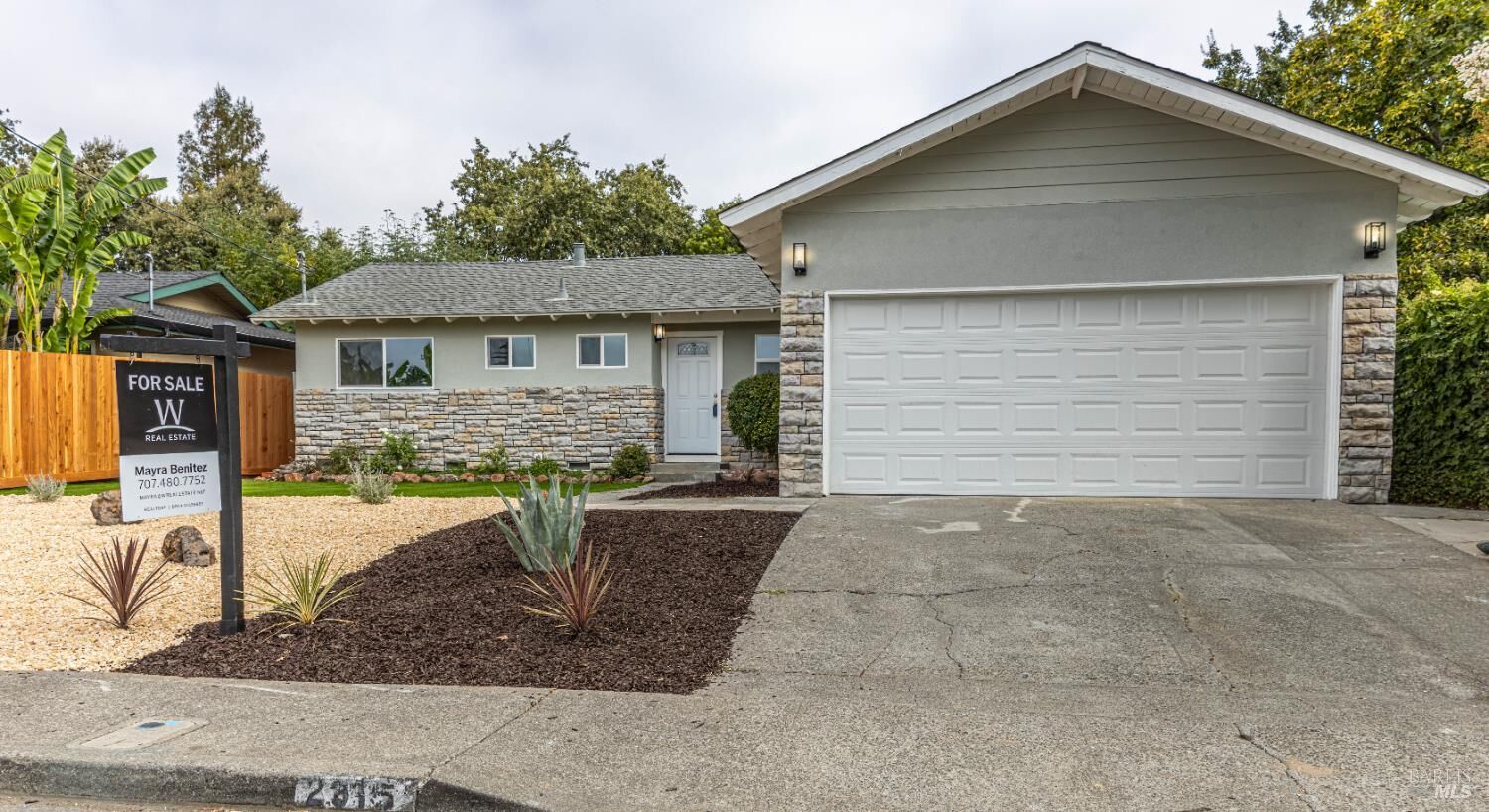 Property Photo: 2915 Cree Court CA 95403
