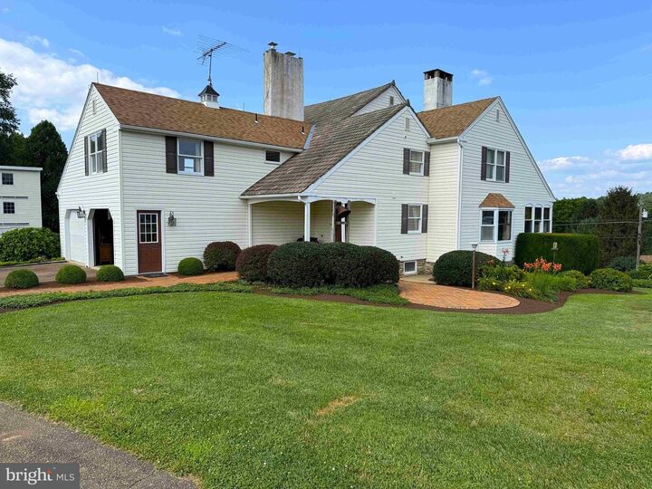 574 Cinder Road  New Providence PA 17560 photo